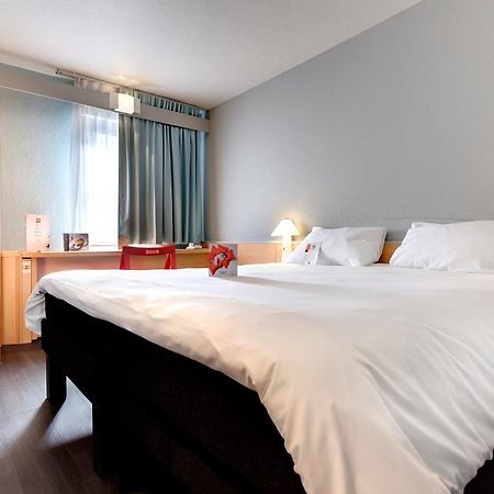 Ibis Agen Centre Gare Ξενοδοχείο Εξωτερικό φωτογραφία