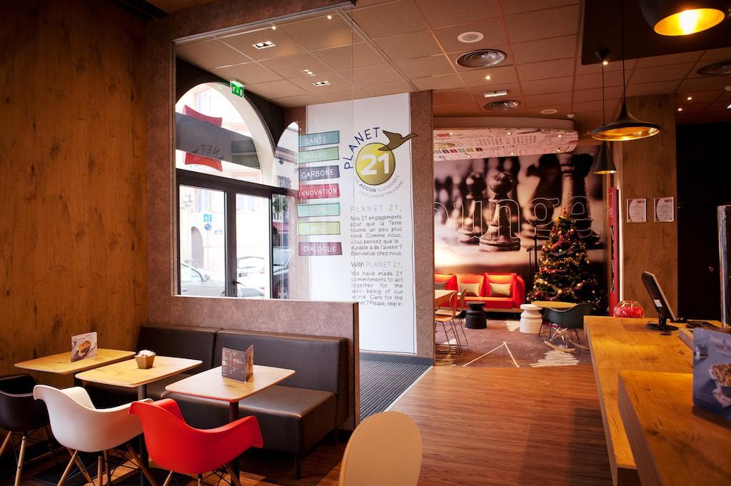 Ibis Agen Centre Gare Ξενοδοχείο Εξωτερικό φωτογραφία