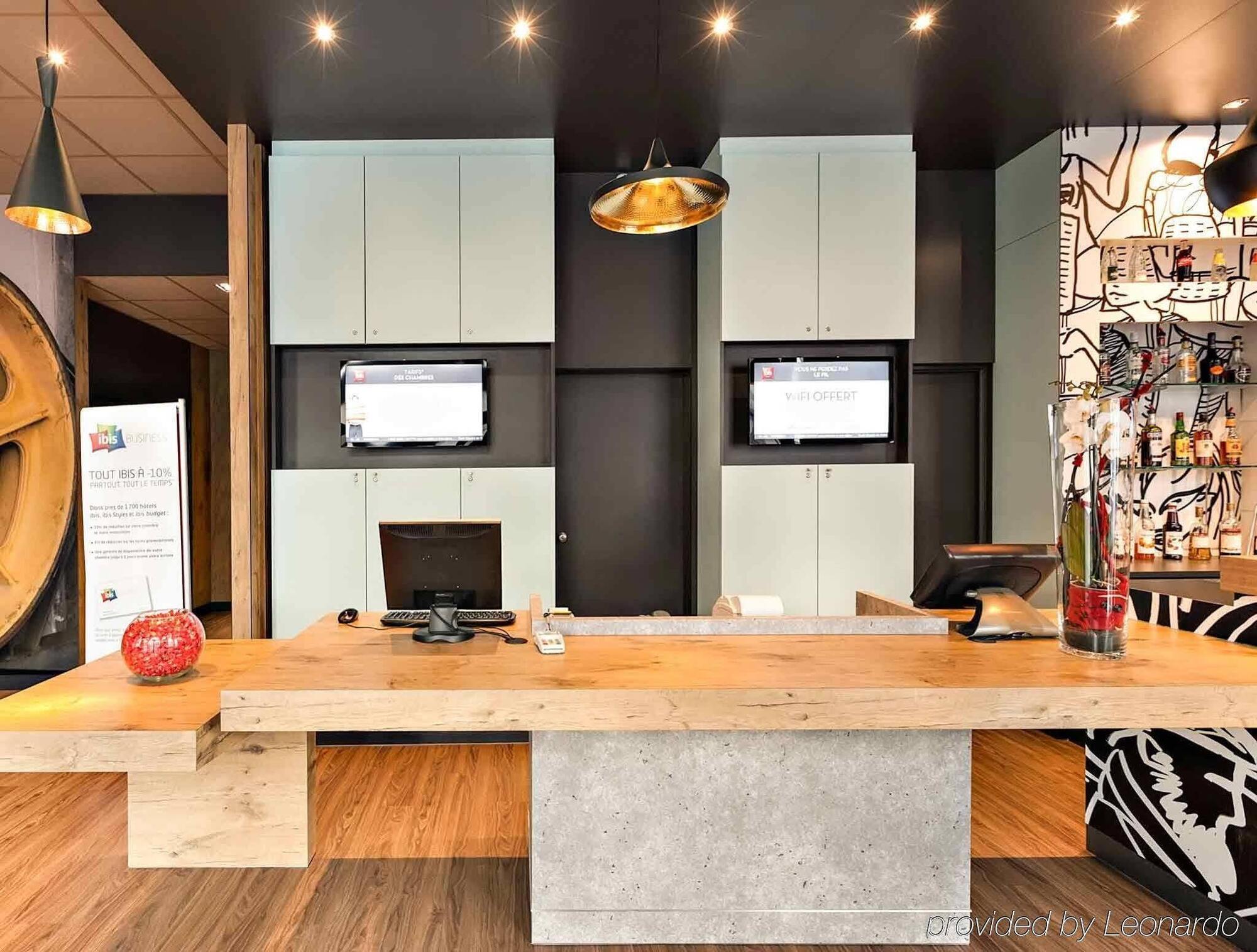 Ibis Agen Centre Gare Ξενοδοχείο Εξωτερικό φωτογραφία